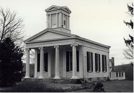St. Luke's Episcopal Church located adjacent to Bailey Park in the National Register District - Click to see enlarged image